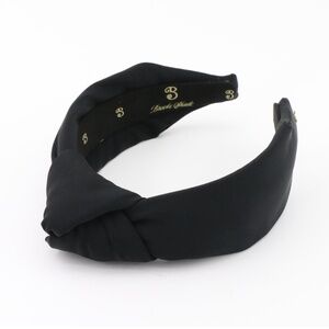 305. The Brooke Shade Black Neoprene Headband
